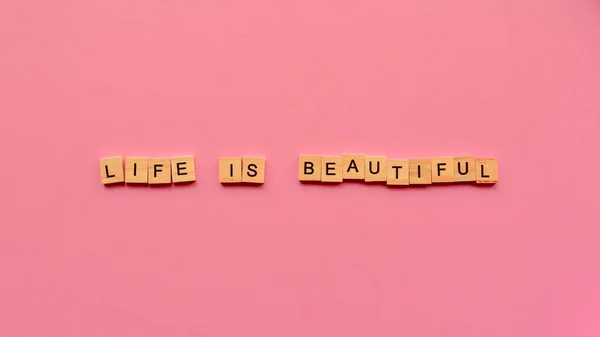 Palabras Vida Hermosa Sobre Fondo Papel Rosa Motivador Banner Web — Foto de Stock