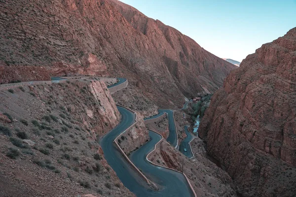 Tisdrin过境点摩洛哥山区公路 — 图库照片