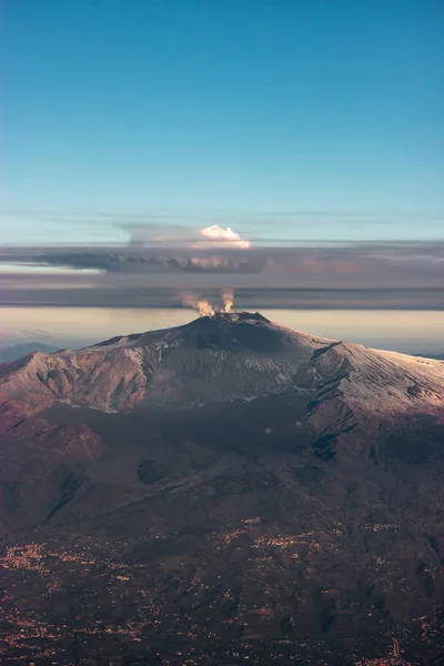 Vulkan Etna Sicilien Sedd Från Ett Plan — Stockfoto