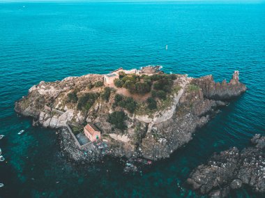 Hava manzaralı deniz - Sicilya, güneşli gün