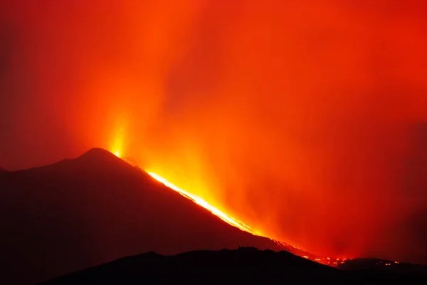 Vulkaan Etna Tijdens Een Ongelooflijke Uitbarsting — Stockfoto