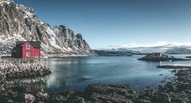Kırmızı ev Lofoten Adaları Norveç, rorbu