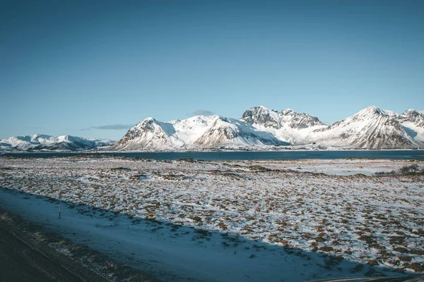 Vista Sobre Lago Inverno — Fotografia de Stock