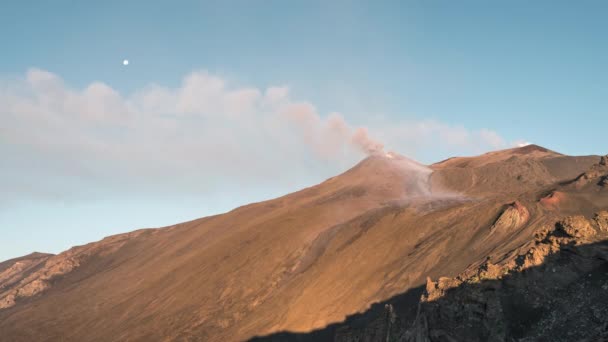 Kitörés Vulkán Etna Napkeltekor Időeltolódás Nagyítás — Stock videók