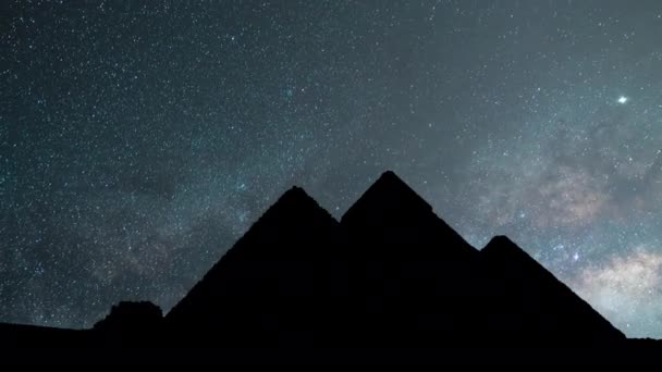 Zeitraffer Der Milchstraße Bei Großen Pyramiden Giza Ägypten — Stockvideo