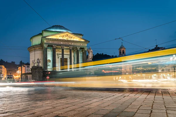 Berömd Kyrka Turin Gran Madre Dio Trafikstockning Gamla Stan — Stockfoto