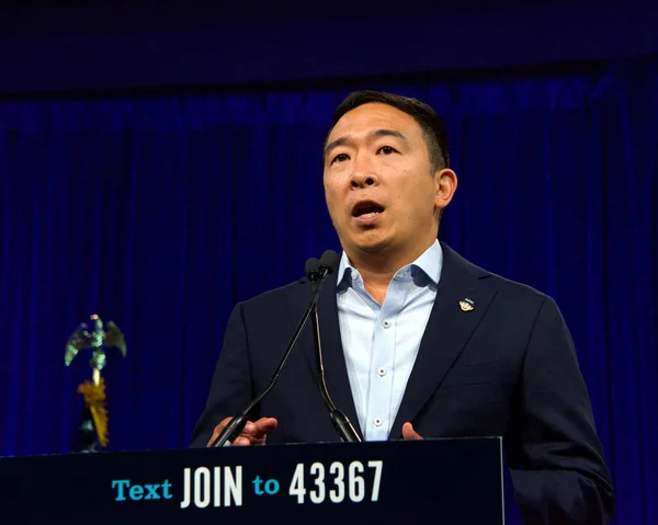 San Francisco Agosto 2019 Candidato Presidencial Andrew Yang Habla Sesión — Foto de Stock