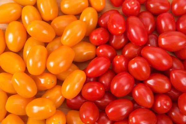 Vista Superior Puesta Plana Zima Una Naranja Tomates Uva Junto — Foto de Stock
