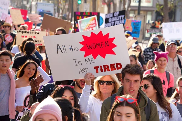 San Francisco Stycznia 2019 Niezidentyfikowani Uczestnicy Marszu Kobiet Tegorocznym Tematem — Zdjęcie stockowe