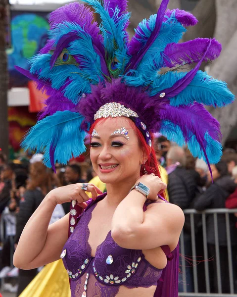 San Francisco Května 2019 Neidentifikovaní Účastníci Ročníku Karnevalové Velké Přehlídky — Stock fotografie