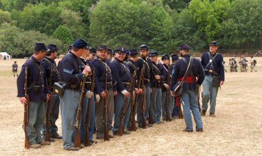 Duncan Mills, Ca - 14 Temmuz 2018: Kuzey Kaliforniya 'nın en büyük İç Savaş canlandırmalarının tanımlanamayan katılımcıları ve Mississippi' nin en büyük batısından biri. İki günlük bir tarih deneyimi..