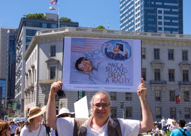 San Francisco, Ca - 30 Haziran 2018: Binlerce protestocu, Trump 'ın 