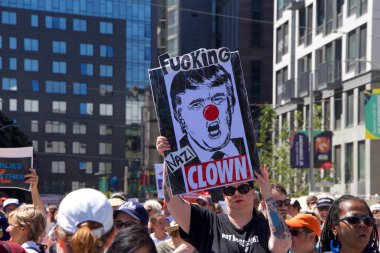 San Francisco, Ca - 30 Haziran 2018: Binlerce protestocu, Trump 'ın 