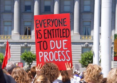 San Francisco, Ca - 30 Haziran 2018: Binlerce protestocu, Trump 'ın 