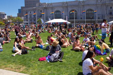 San Francisco, Ca - 23 Haziran 2018: Lgbtq Topluluğunun en büyük toplantılarından biri olan San Francisco Pride 'ın müttefikleri. Bu yılın teması 