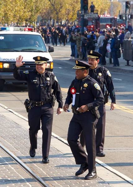 San Francisco Listopadu 2018 Neidentifikovaní Účastníci Průvodu Dne Veteránů Centru — Stock fotografie