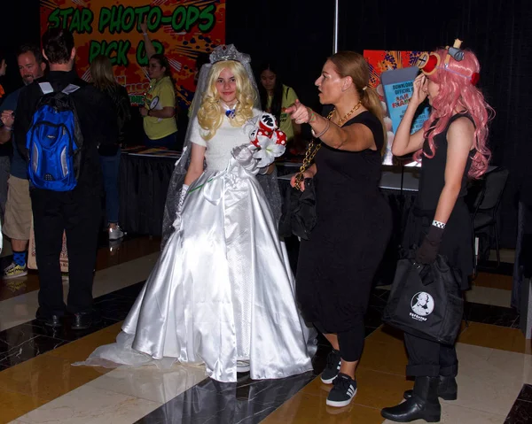 Oakland June 2018 Unidentified Participants San Francisco Comic Con Listed — Stock Photo, Image