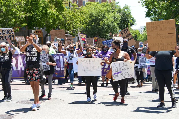 Berkeley Junio 2020 Cientos Personas Participan Una Protesta Black Lives — Foto de Stock