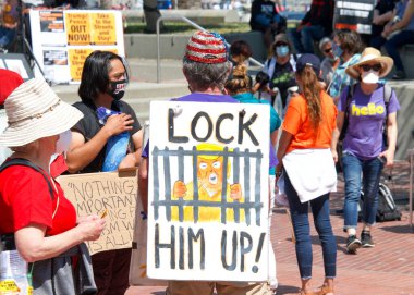San Francisco, CA - 5 Eylül 2020: Ulusal Toplu Protesto, Trump Pence Out Şimdi! Körfez Bölgesi Etkinliği Faşizm Körfezi Bölgesi.