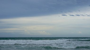 Gökyüzü ve deniz Phuket 