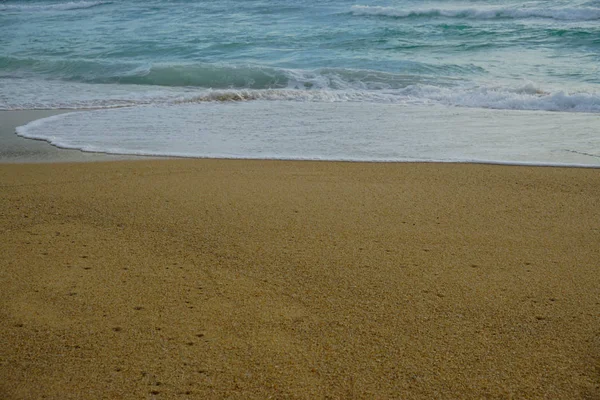 Pláž na ostrově Phuket v Thajsku — Stock fotografie