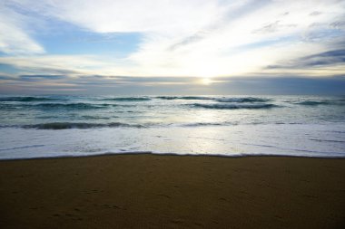 Gökyüzünde güzel bir gün batımı