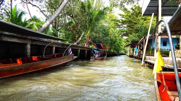 Market on the water in Thailand — Stock Photo, Image