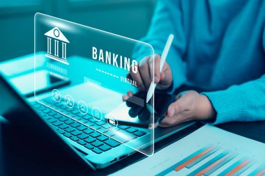 Çevrimiçi bankacılık ve ödeme online alışveriş, dijital pazarlama kullanan bir işadamı. Finansal ve bankacılık ağı ve müşteri ağı, siber güvenlik. 