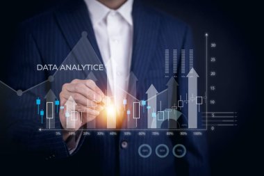 Çalışan Veri Analizi ve Veri Yönetimi Sistemleri ve Ölçümleri Finans, İstihbarat, İş Analizleri için kurumsal strateji veritabanına bağlı anahtar performans göstergeleri, sosyal ağ