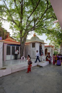 07 Nisan 2015 Repdi Mataji tapınağı kompleksi Idar Gujarat INDIA asia yakınlarında Badoli sabArkanth