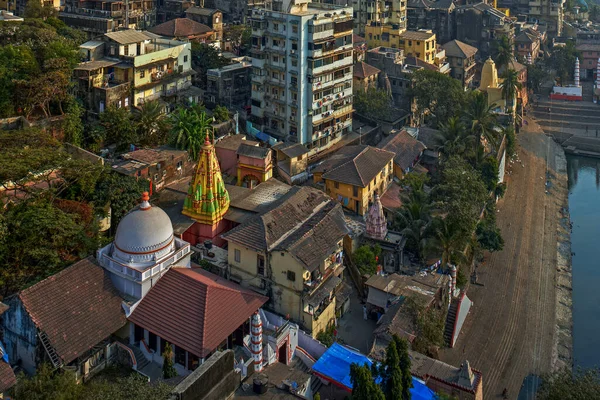 Апреля 2011 Храмы Банганге Walkeshwar Mumbai Maharashtra India Asia — стоковое фото