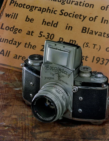 Σεπ 1998 Vintage Camera Kine Exakta 1937 Πρώτη 35Mm Slr — Φωτογραφία Αρχείου