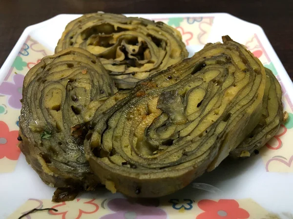 Aug 2020 Gujarati Farsan Savory Item Patra Lokgram Kalyan Maharashtra — 스톡 사진