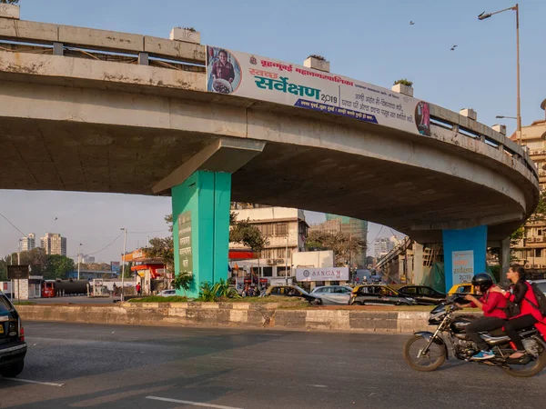 25-Mar-2019-ikonik Prenses Caddesi - Marine Driv 'de üstgeçit
