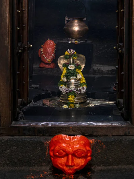 Březen 2019 Shiva Lingam Nagraja Kirtimukha Prahu Pataleshwar Kamenný Chrám — Stock fotografie