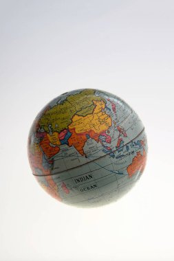 23 jyl 2005 Vintage küresi beyaz arka planda Hindistan 'ı gösteriyor kalyan Maharashtra INDIA