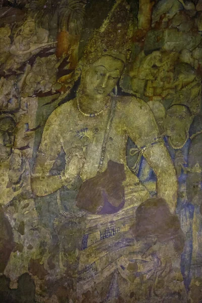 2006年9月19日洞穴1 Bodhisattva Padmapani 神龛前殿的左边 Ajanta Caves Aurangabad Maharashtra India — 图库照片