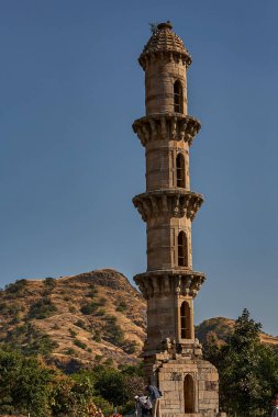 26-Kasım 2006 Ek Minar ki Mescidi, Champaner 'in bir kolon camisi UNESCO dünya mirası bölgesi gujarat INDIA