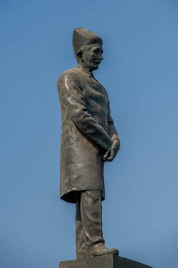 20 Aralık 2009 'da Parsi-Dinshaw Edulji Wacha-1844' ün Mumbai Maharashtra INDIA kilisesindeki heykeli.