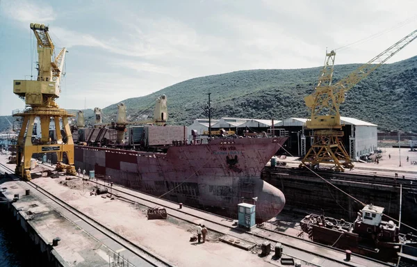 Oct 2020 Buque Comercial Reparación Astillero Muelle Seco Andhra Pradesh —  Fotos de Stock