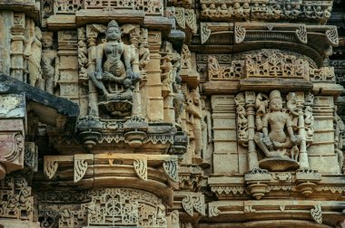 02: 15 2010 Antik Miras Abhapur Sharaneshvar Tapınağı, Polo Ormanı, Vijaynagar Ormanı, Idar SabArkantha, Gujarat, Hindistan, Asya, 