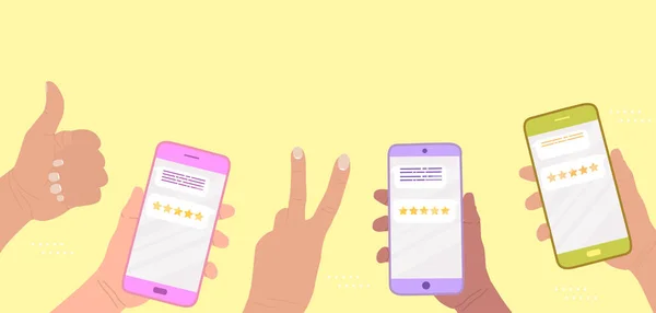 Müşteriler beş yıldız veriyor. Eller akıllı telefonları tutar ve olumlu işaretler gösterir. İyi iş, zafer. Çevrimiçi inceleme kavramı. İnsanlar geri bildirim, müşteri tecrübesi bırakırlar. İş memnuniyeti desteği