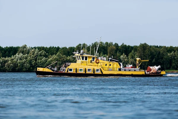 Ship River — Stock Photo, Image