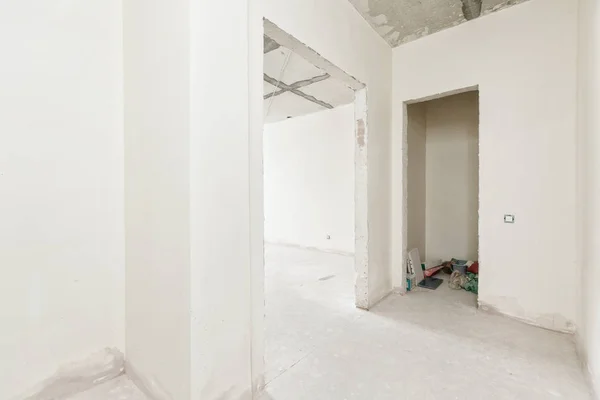 Interior Dari Apartemen Tanpa Dekorasi Dalam Warna Putih — Stok Foto