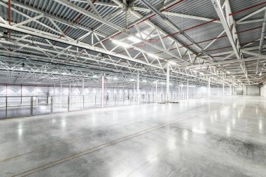 Boş depo ya da garajın içi