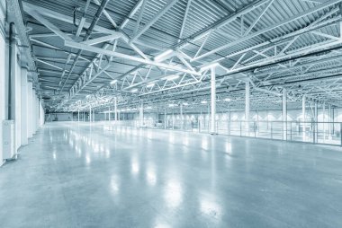 Boş depo ya da garajın içi