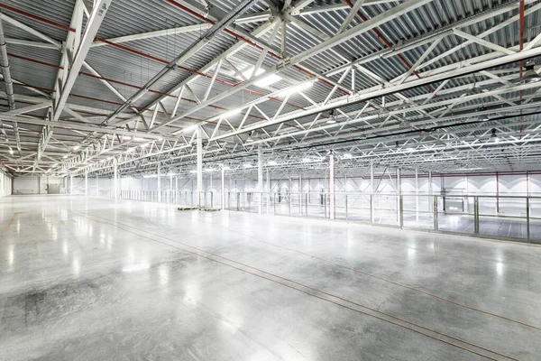 Interior Empty Warehouse Garage — Stock Photo, Image