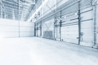 Boş depo ya da garajın içi