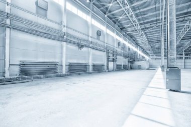 Boş depo ya da garajın içi