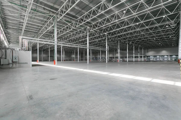 Interior Empty Warehouse Garage — Stock Photo, Image